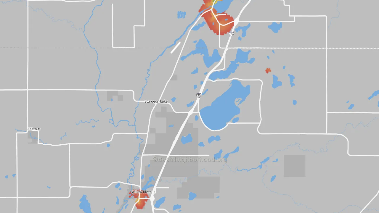 Walk Grade map of Sturgeon Lake, MN, walkable areas in green and car-dependent areas in red