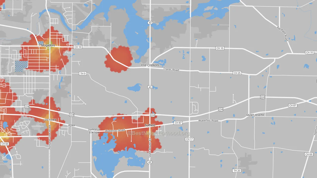 Walk Grade map of Suffield, OH, walkable areas in green and car-dependent areas in red