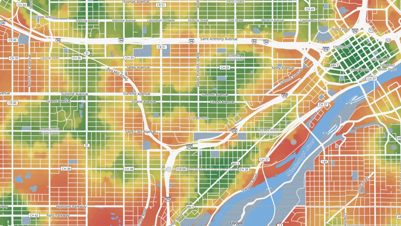 Walk Grade map of Summit Hill, St. Paul, MN, walkable areas in green and car-dependent areas in red