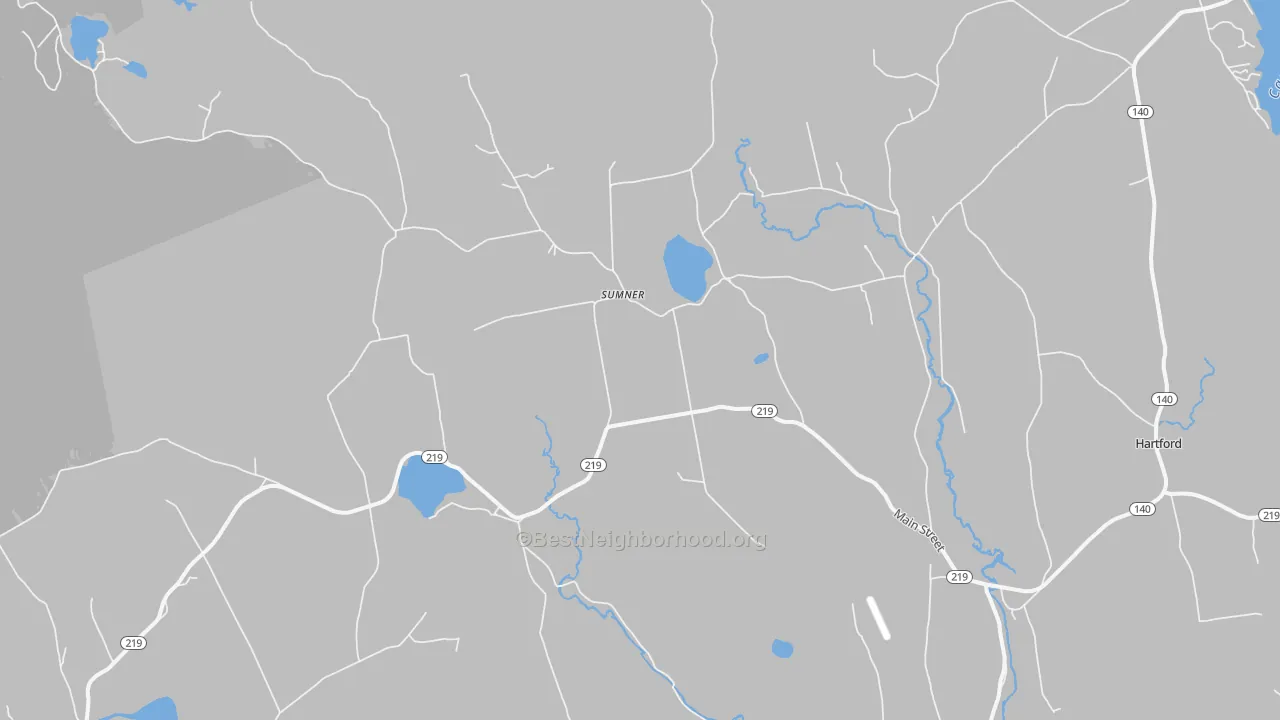 Walk Grade map of Sumner, ME, walkable areas in green and car-dependent areas in red