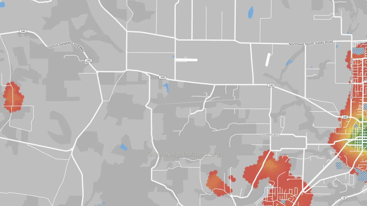 Walk Grade map of Sunnycrest, OR, walkable areas in green and car-dependent areas in red