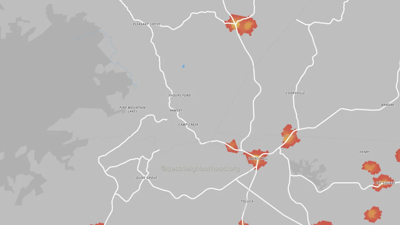 Walk Grade map of Sunnyside, NC, walkable areas in green and car-dependent areas in red