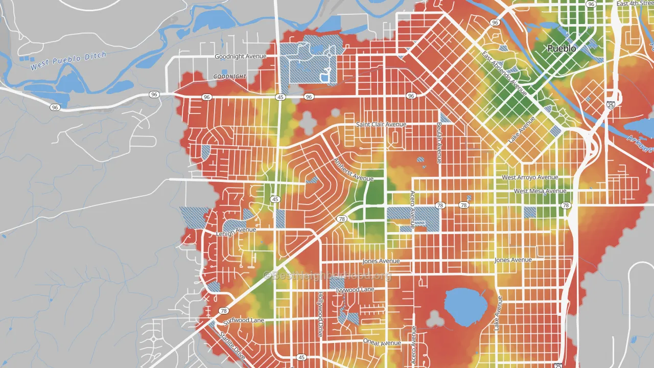 Walk Grade map of Sunset, Pueblo, CO, walkable areas in green and car-dependent areas in red