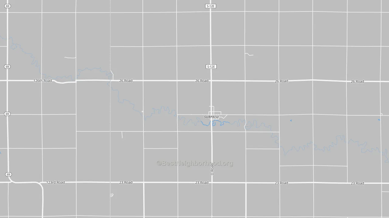 Walk Grade map of Surprise, NE, walkable areas in green and car-dependent areas in red