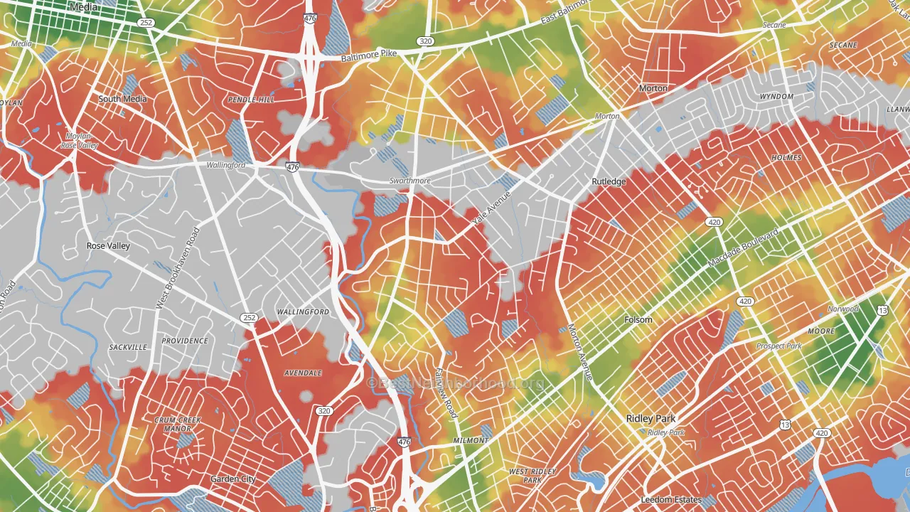 Walk Grade map of Swarthmore, PA, walkable areas in green and car-dependent areas in red