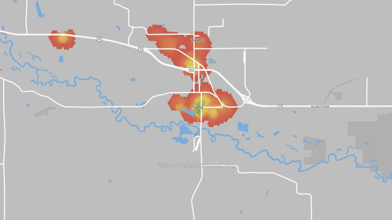 Walk Grade map of Tama, IA, walkable areas in green and car-dependent areas in red