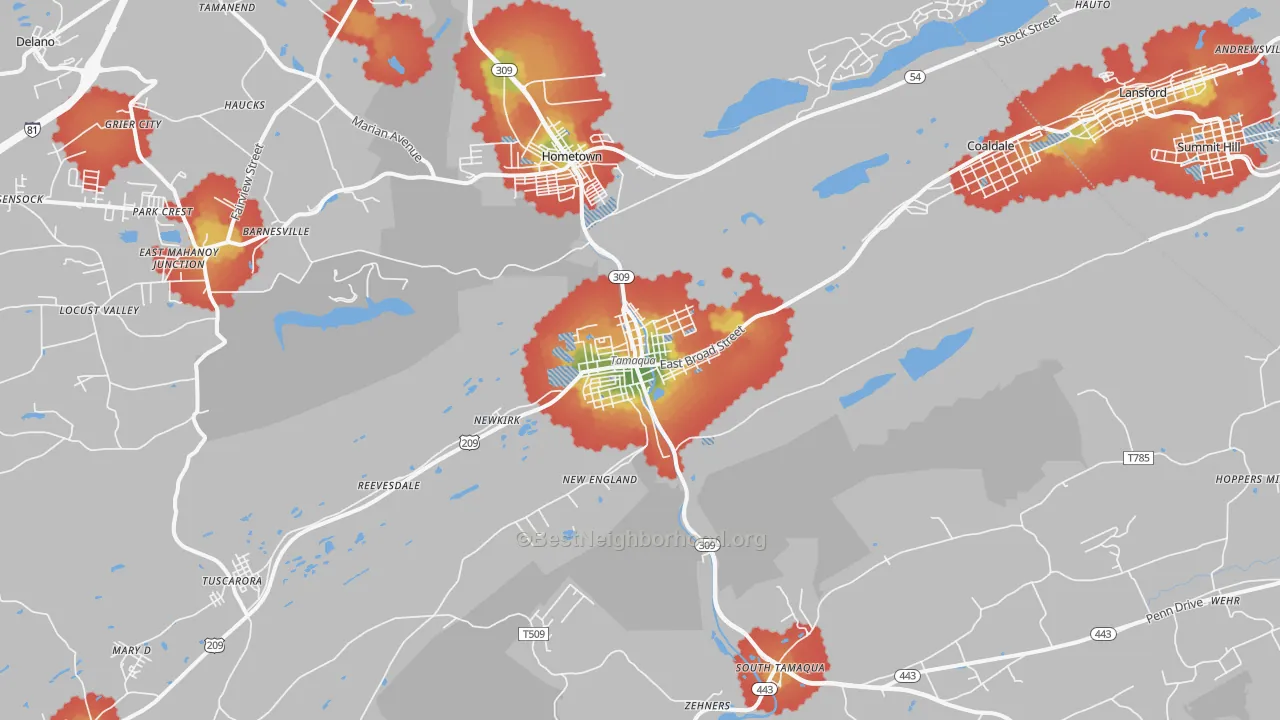 Walk Grade map of Tamaqua, PA, walkable areas in green and car-dependent areas in red