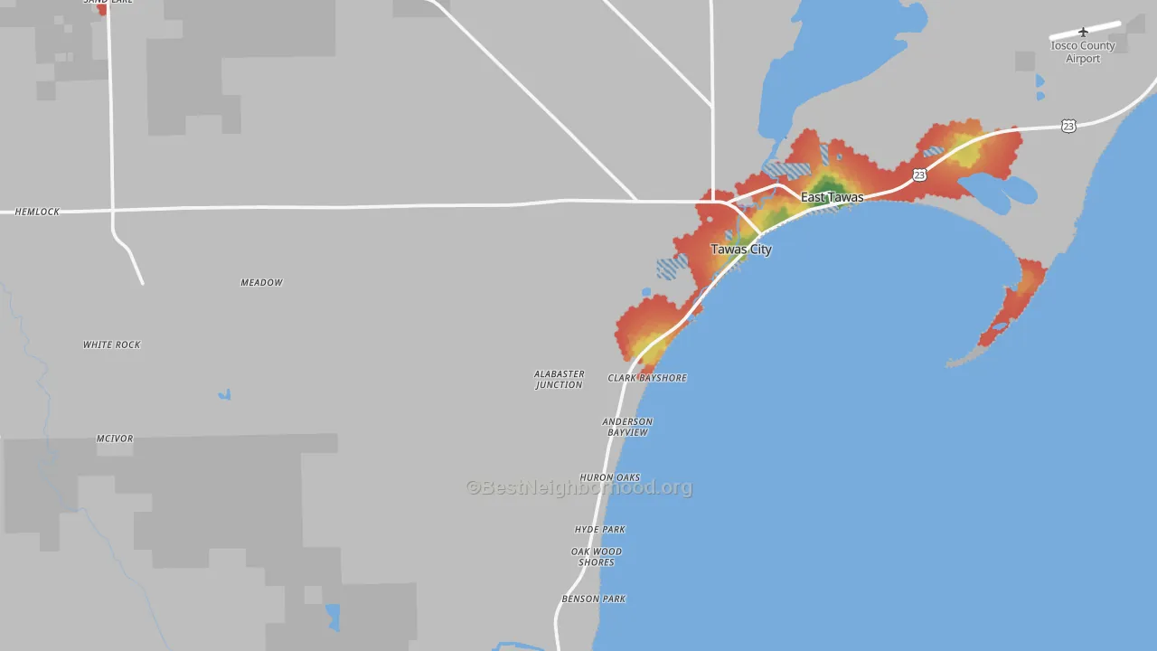 Walk Grade map of Tawas City, MI, walkable areas in green and car-dependent areas in red