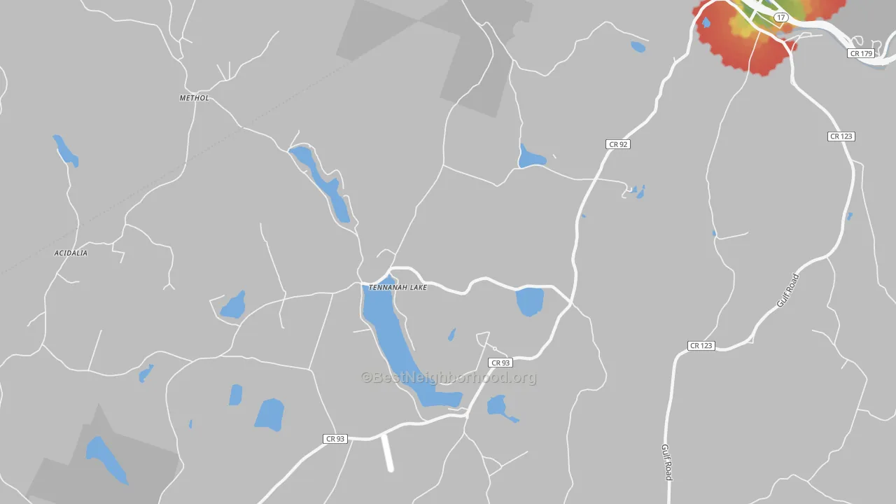 Walk Grade map of Tennanah Lake, NY, walkable areas in green and car-dependent areas in red