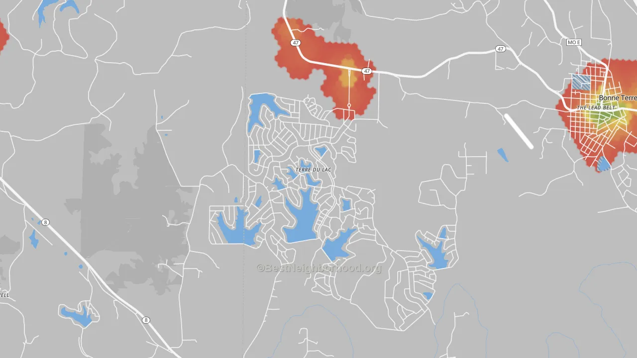 Walk Grade map of Terre du Lac, MO, walkable areas in green and car-dependent areas in red