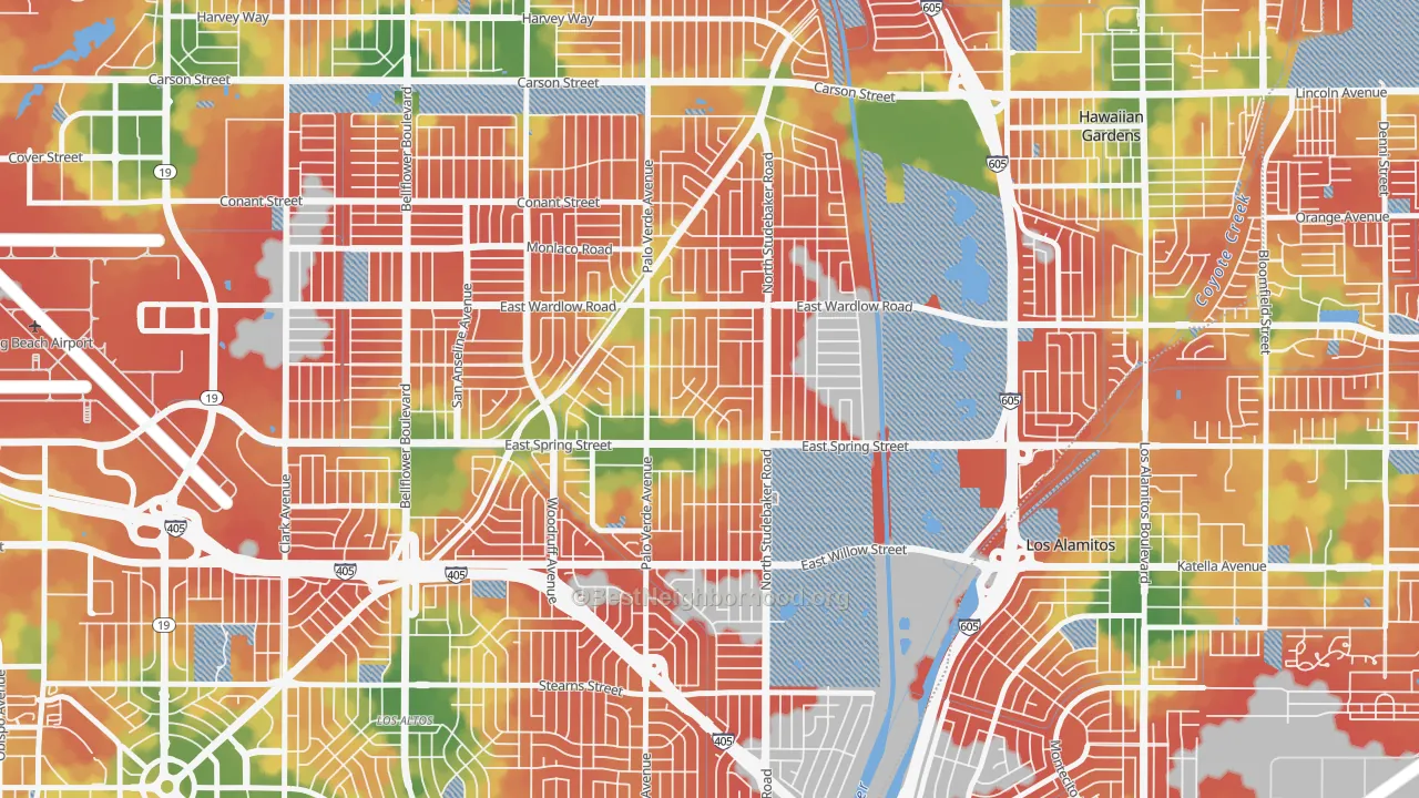 Walk Grade map of The Plaza, Long Beach, CA, walkable areas in green and car-dependent areas in red