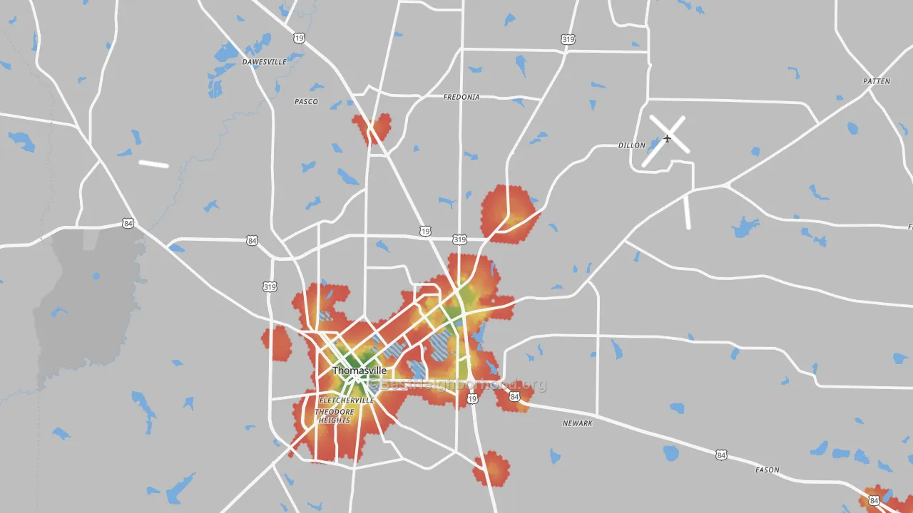 Walk Grade map of Thomas County, GA, walkable areas in green and car-dependent areas in red