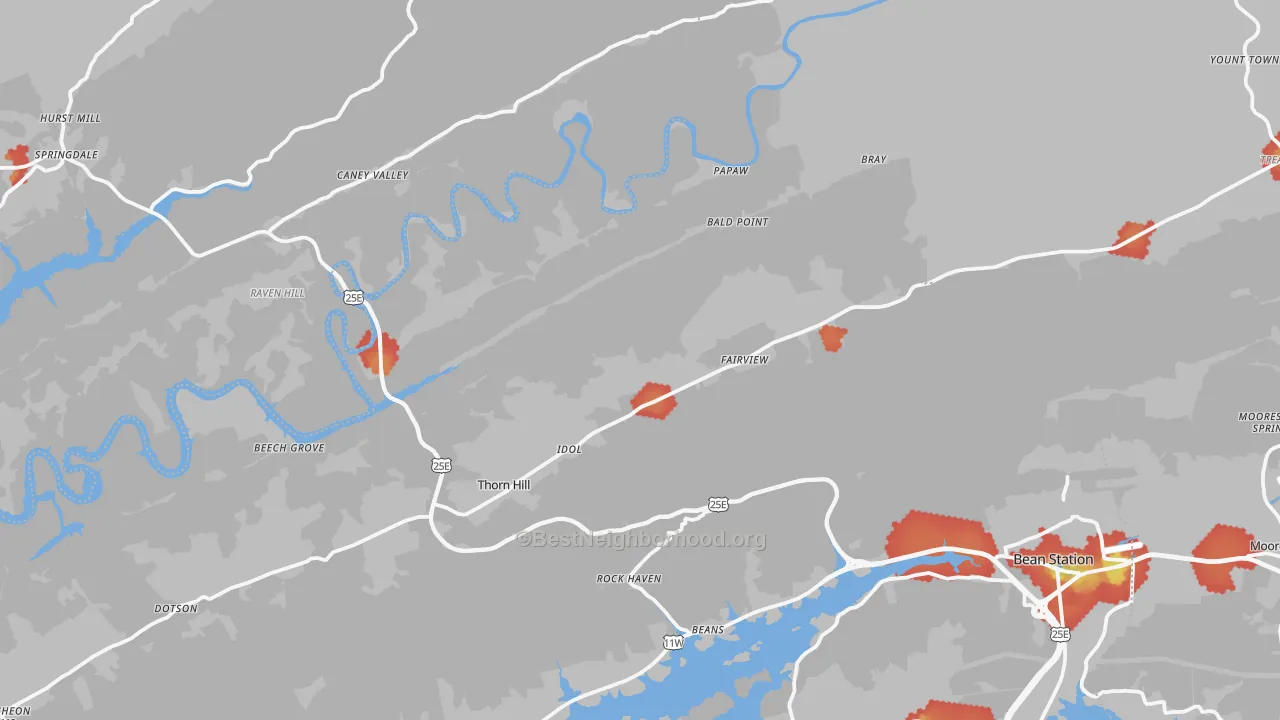 Walk Grade map of Thorn Hill, TN, walkable areas in green and car-dependent areas in red