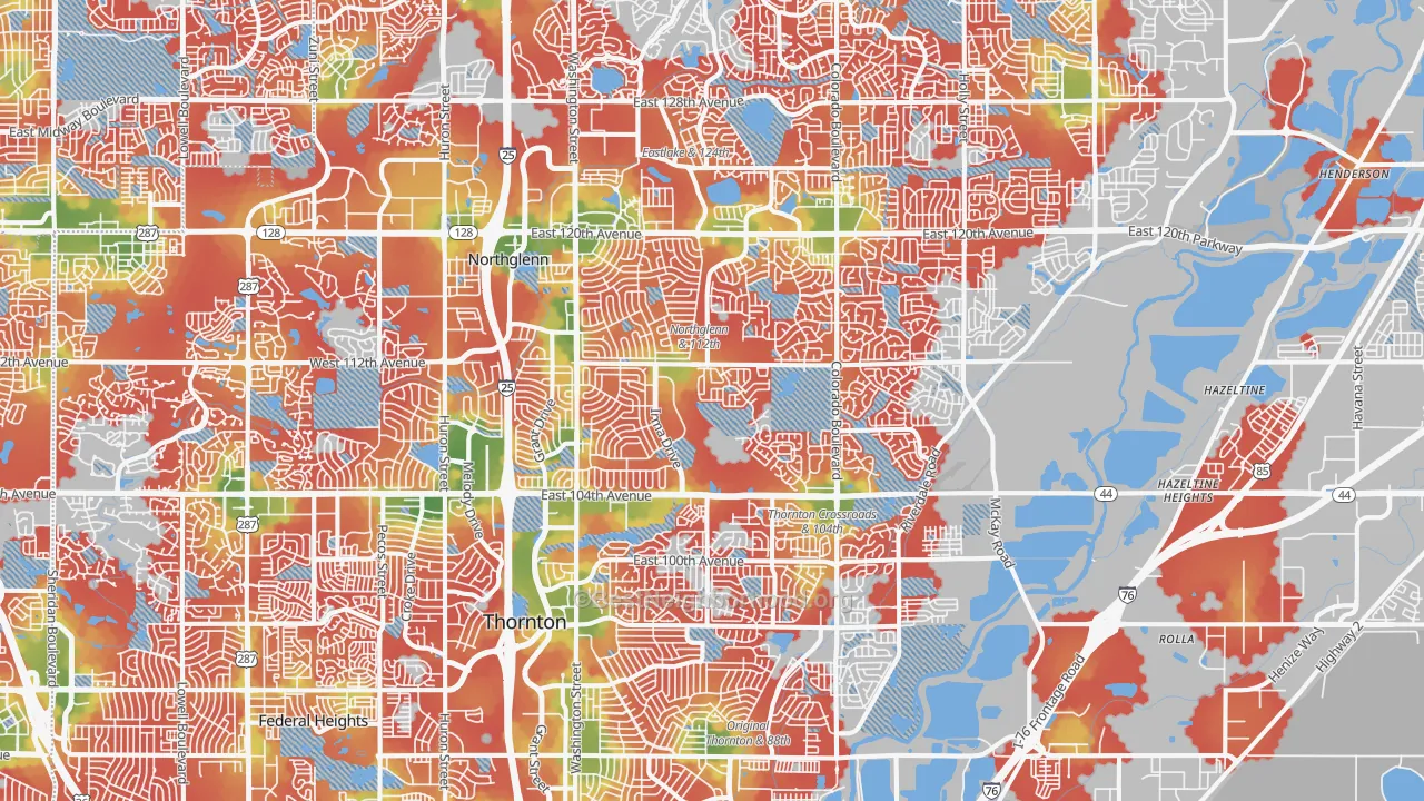 Walk Grade map of Thornton, CO, walkable areas in green and car-dependent areas in red