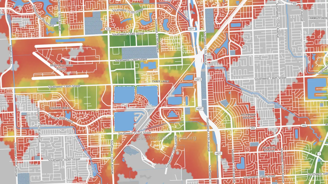 Walk Grade map of Three Lakes, FL, walkable areas in green and car-dependent areas in red