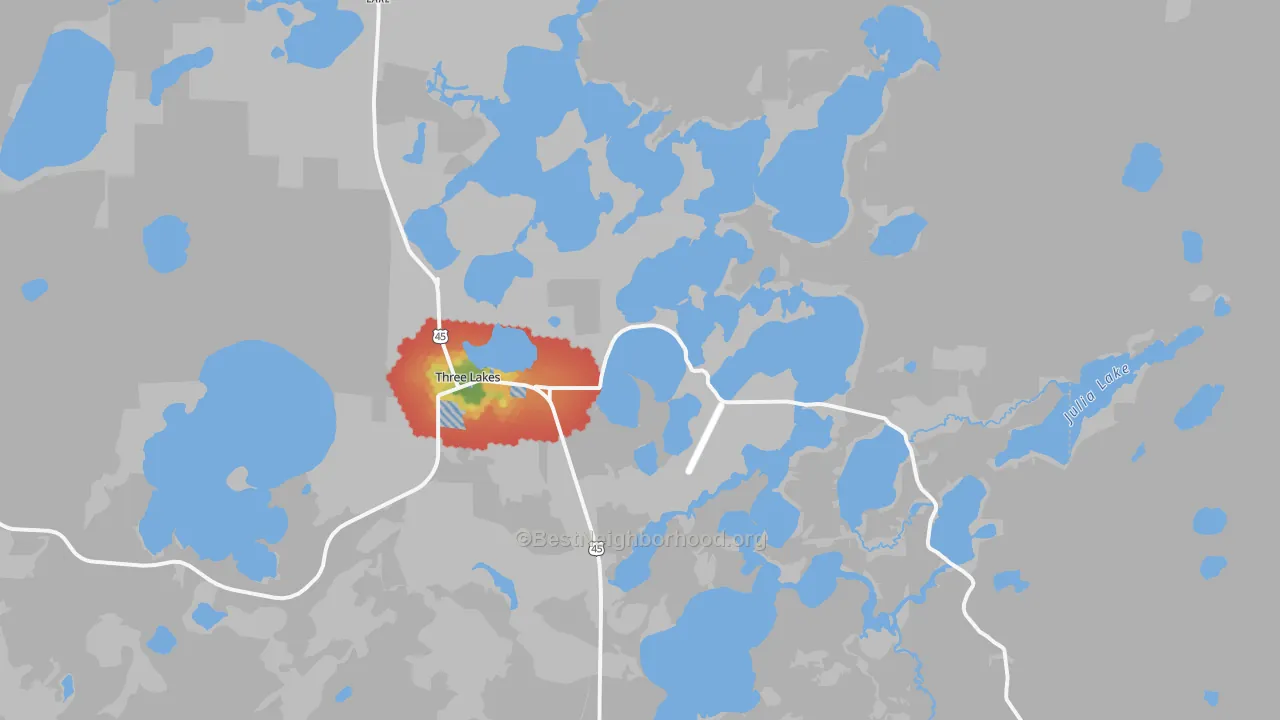 Walk Grade map of Three Lakes, WI, walkable areas in green and car-dependent areas in red