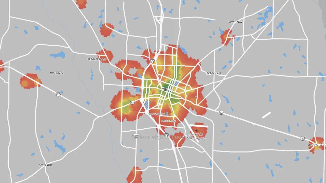Walk Grade map of Tift County, GA, walkable areas in green and car-dependent areas in red