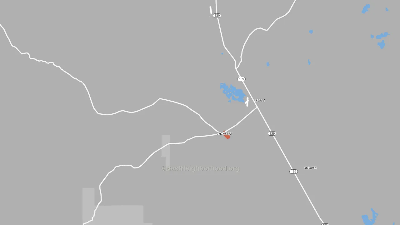 Walk Grade map of Tionesta, CA, walkable areas in green and car-dependent areas in red