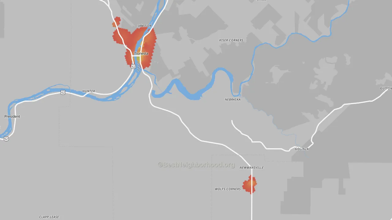 Walk Grade map of Tionesta, PA, walkable areas in green and car-dependent areas in red