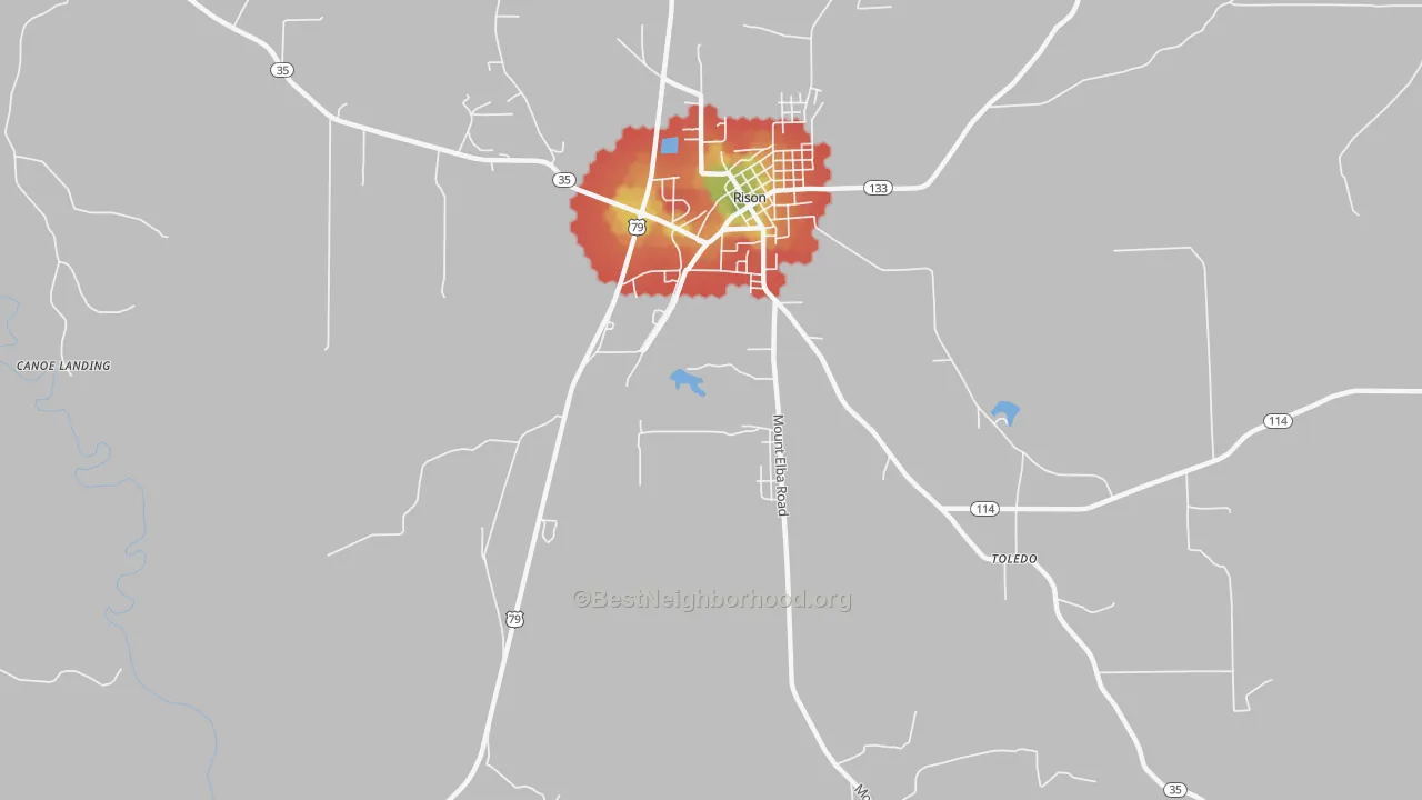 Walk Grade map of Toledo, AR, walkable areas in green and car-dependent areas in red