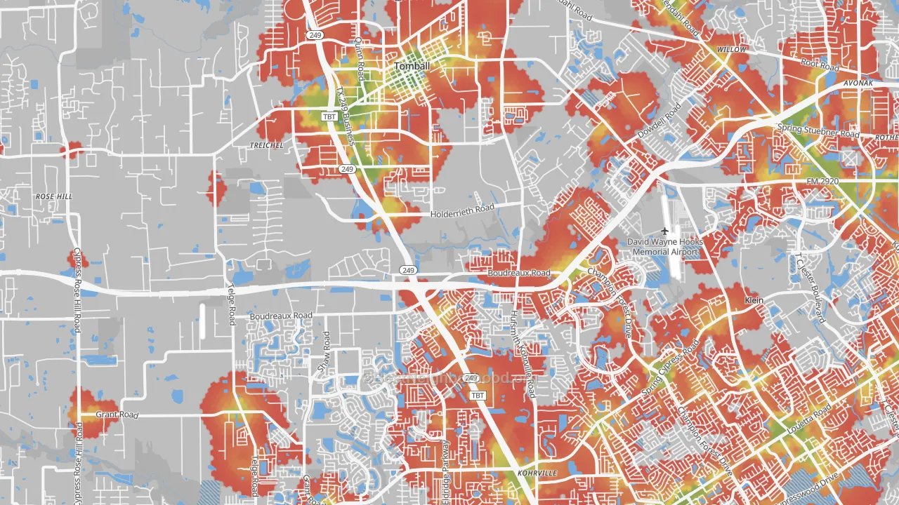 Walk Grade map of Tomball, TX, walkable areas in green and car-dependent areas in red