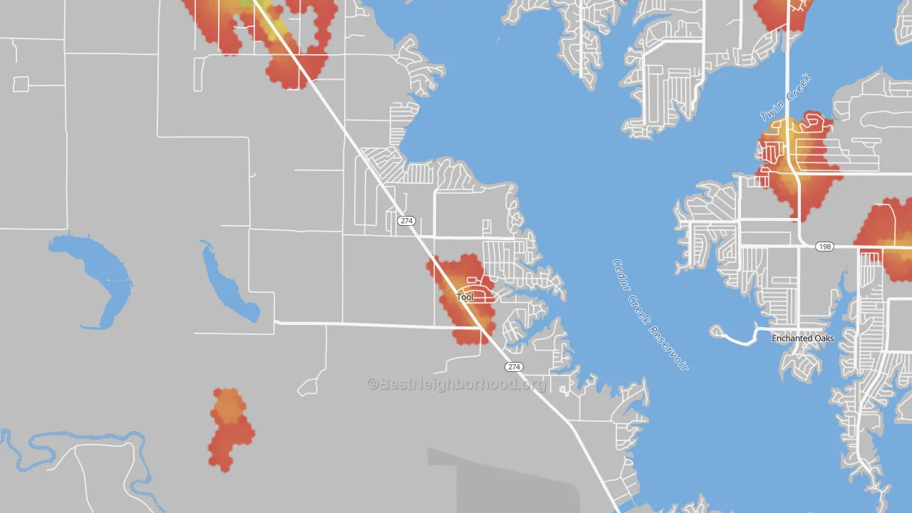 Walk Grade map of Tool, TX, walkable areas in green and car-dependent areas in red