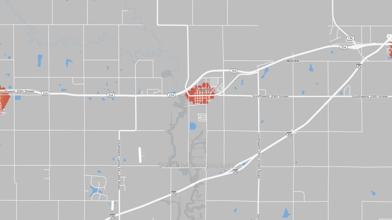 Walk Grade map of Towanda, KS, walkable areas in green and car-dependent areas in red