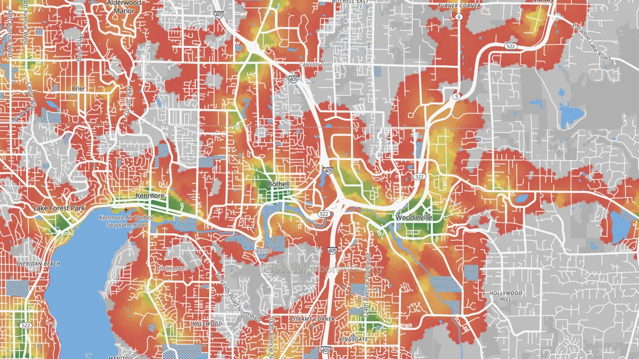 Walk Grade map of Town Center, Woodinville, WA, walkable areas in green and car-dependent areas in red