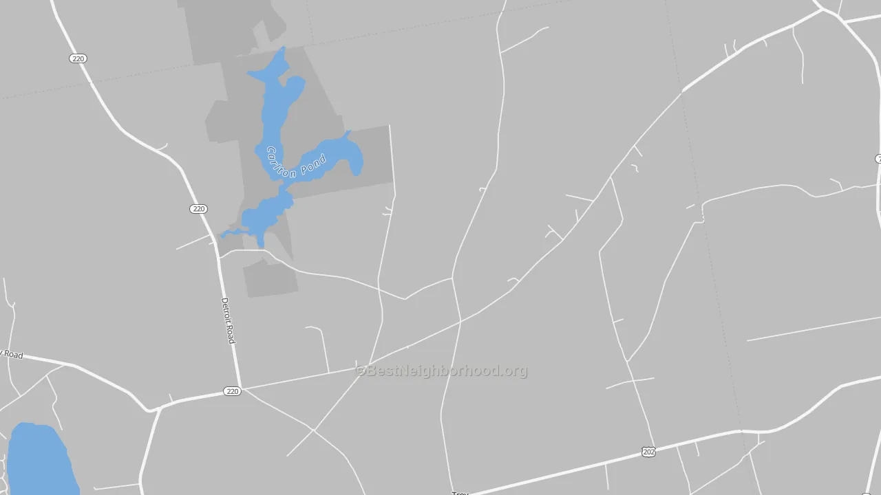 Walk Grade map of Troy Center, ME, walkable areas in green and car-dependent areas in red