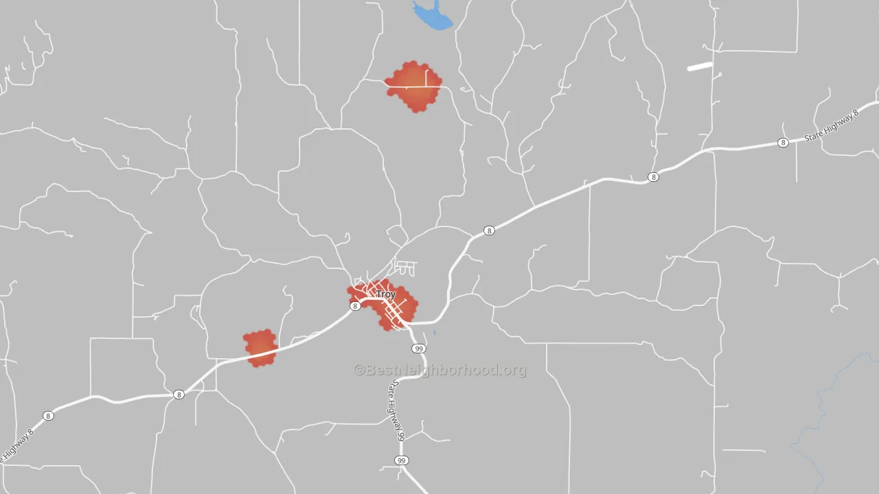 Walk Grade map of Troy, ID, walkable areas in green and car-dependent areas in red