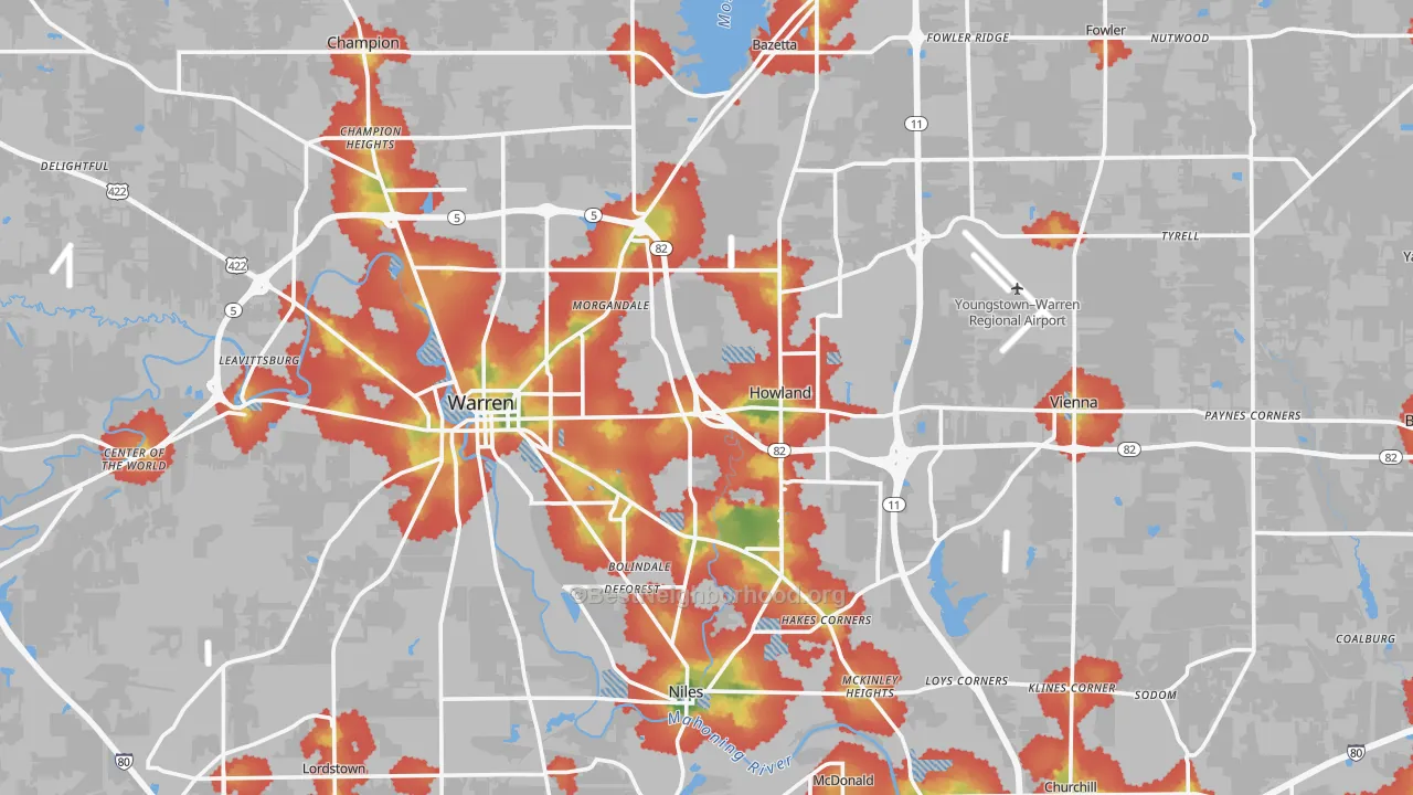 Walk Grade map of Trumbull County, OH, walkable areas in green and car-dependent areas in red
