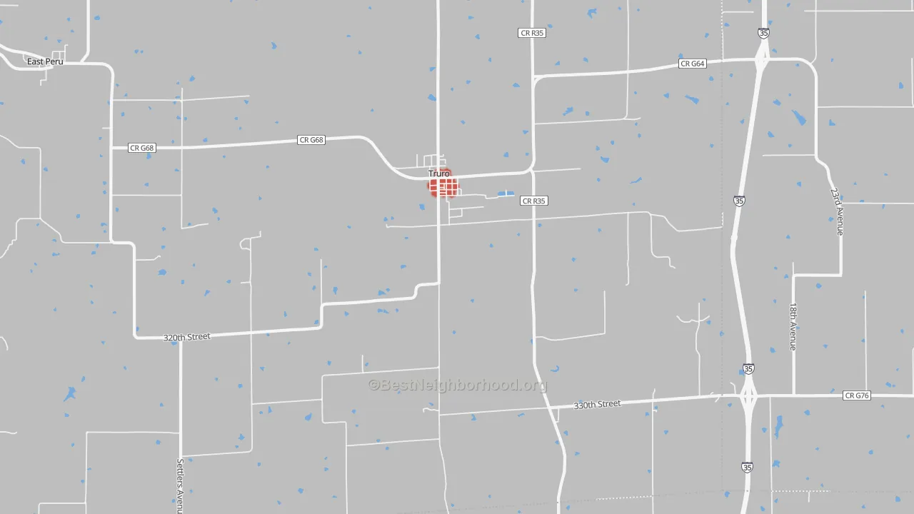 Walk Grade map of Truro, IA, walkable areas in green and car-dependent areas in red