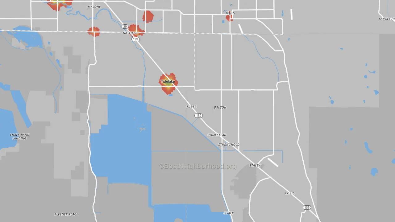 Walk Grade map of Tulelake, CA, walkable areas in green and car-dependent areas in red