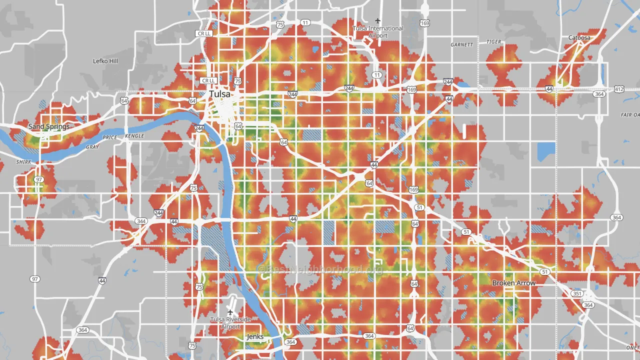 Walk Grade map of Tulsa, OK, walkable areas in green and car-dependent areas in red