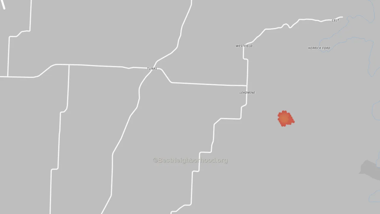 Walk Grade map of Tunas, MO, walkable areas in green and car-dependent areas in red