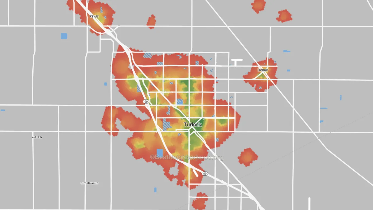 Walk Grade map of Turlock, CA, walkable areas in green and car-dependent areas in red