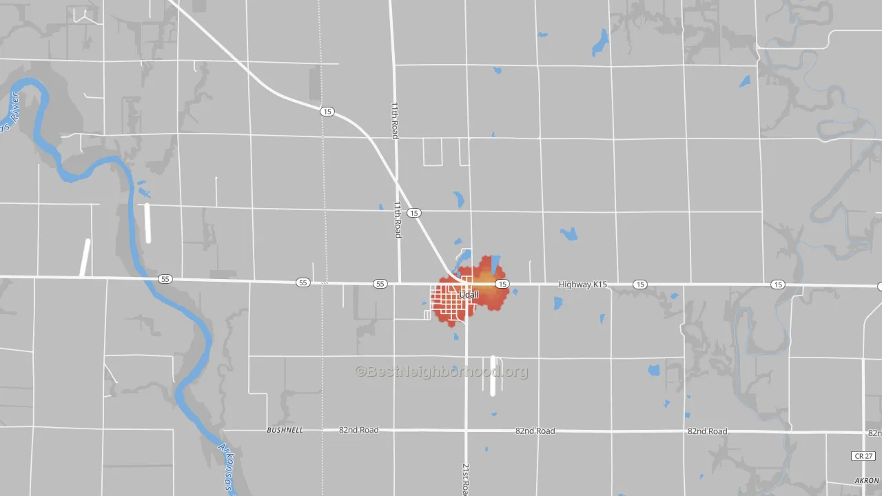 Walk Grade map of Udall, KS, walkable areas in green and car-dependent areas in red