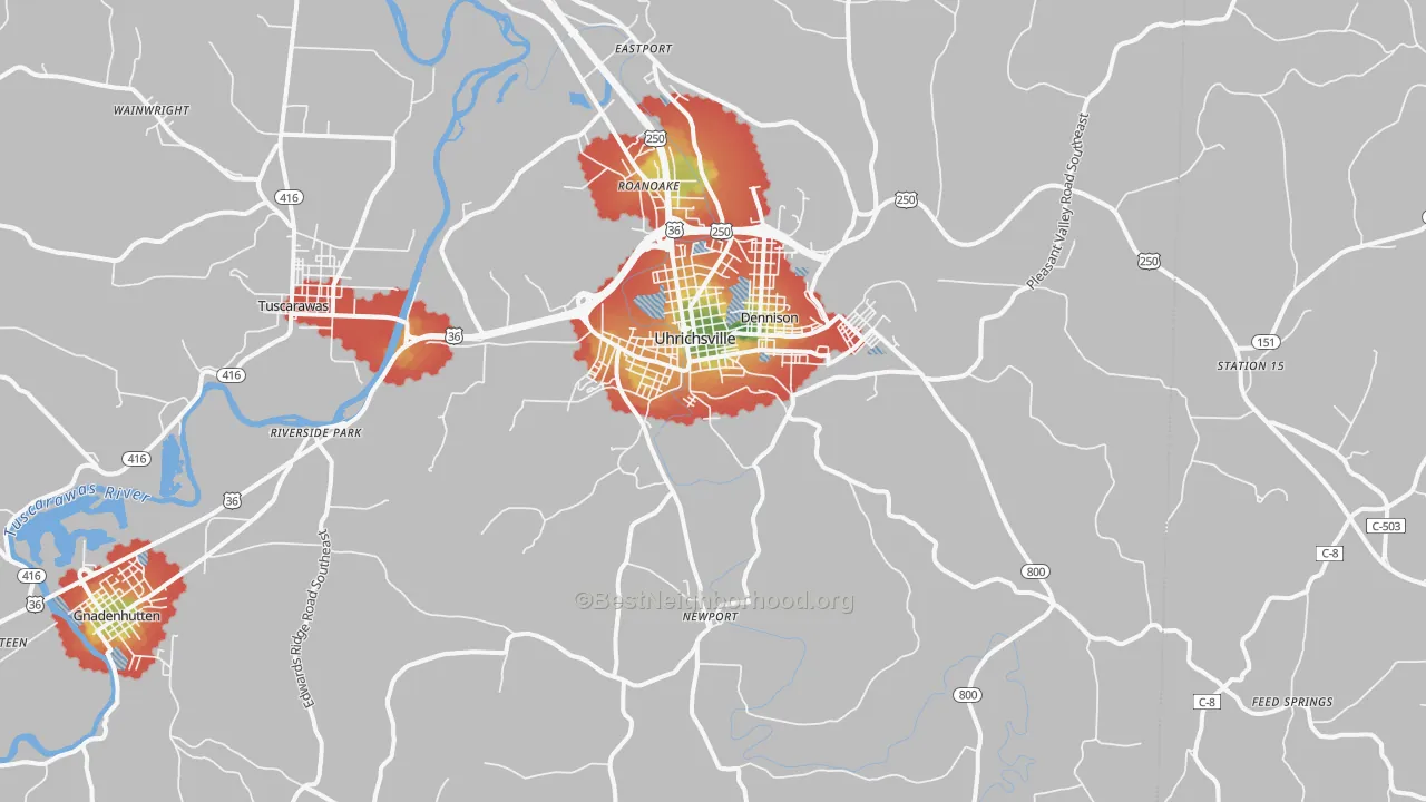 Walk Grade map of Uhrichsville, OH, walkable areas in green and car-dependent areas in red
