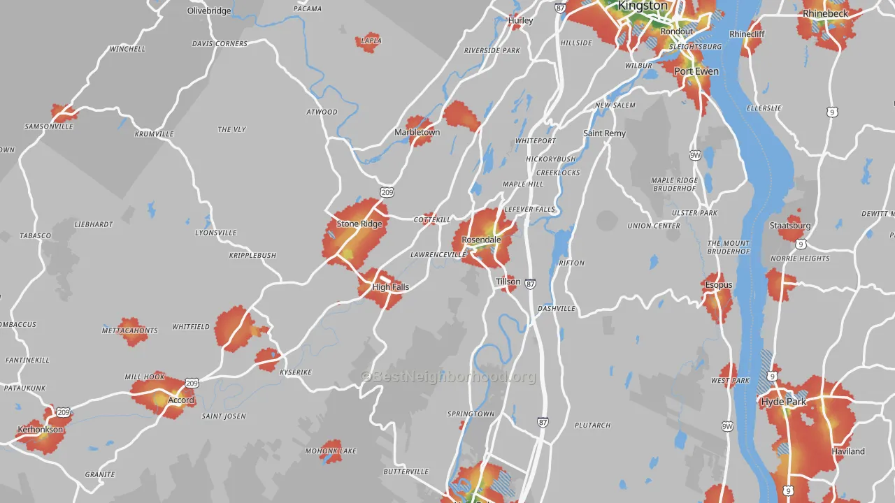 Walk Grade map of Ulster County, NY, walkable areas in green and car-dependent areas in red