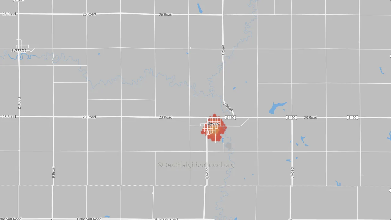 Walk Grade map of Ulysses, NE, walkable areas in green and car-dependent areas in red
