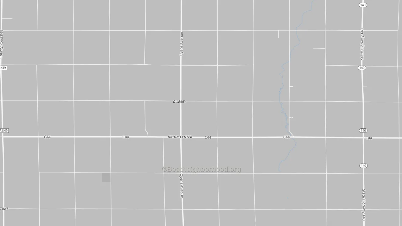 Walk Grade map of Union Center, IA, walkable areas in green and car-dependent areas in red