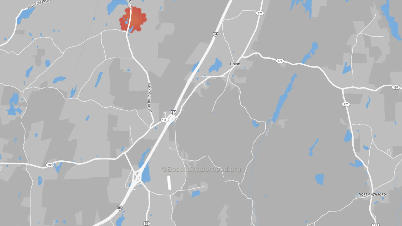 Walk Grade map of Union, CT, walkable areas in green and car-dependent areas in red