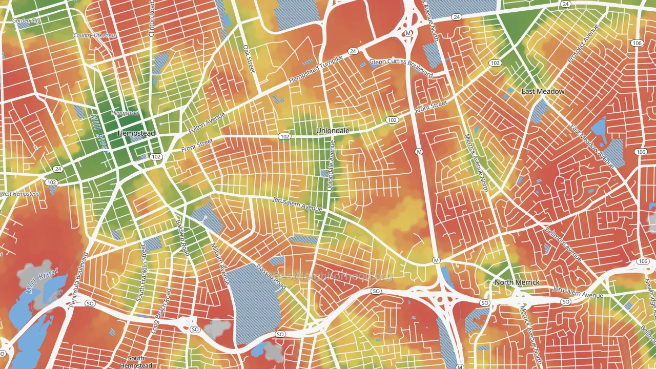 Walk Grade map of Uniondale, NY, walkable areas in green and car-dependent areas in red