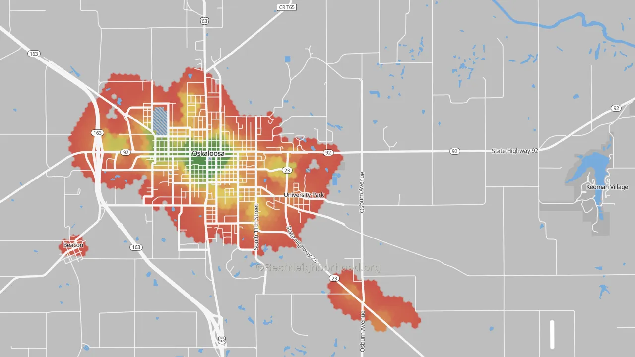 Walk Grade map of University Park, IA, walkable areas in green and car-dependent areas in red