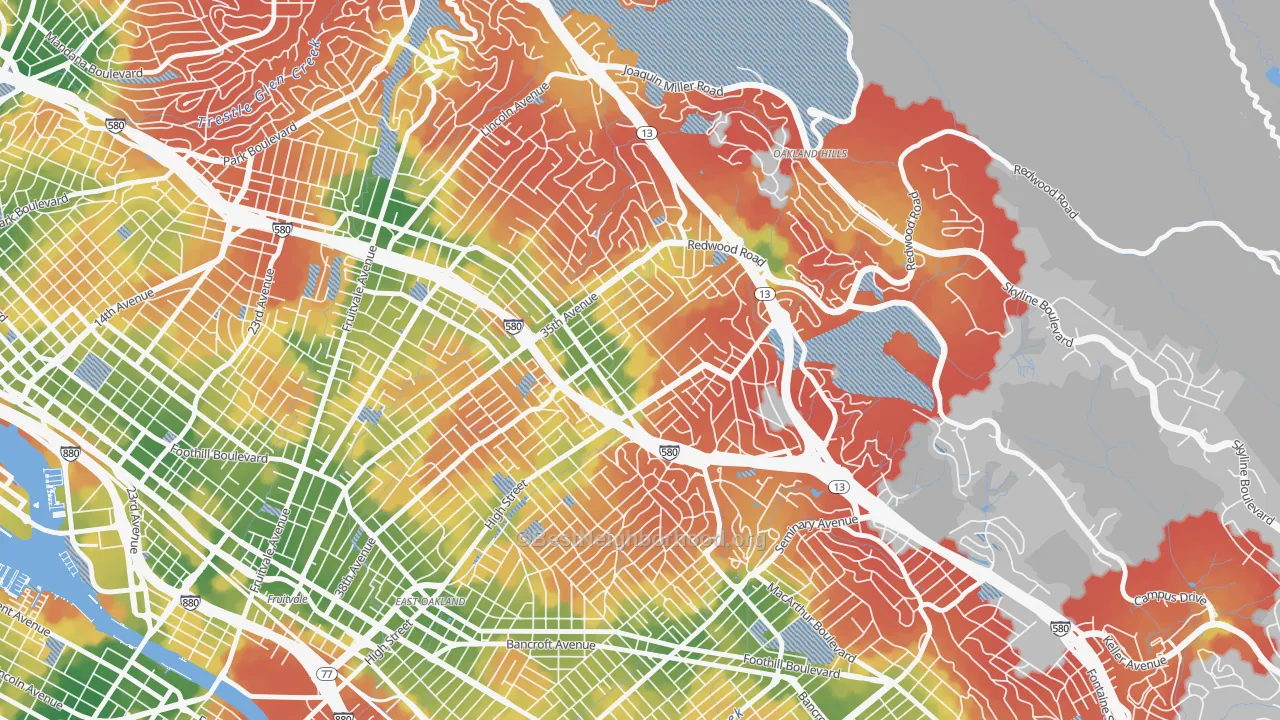 Walk Grade map of Upper Laurel, Oakland, CA, walkable areas in green and car-dependent areas in red