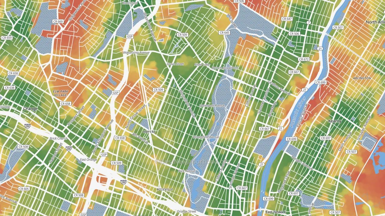 Walk Grade map of Upper Roseville, Newark, NJ, walkable areas in green and car-dependent areas in red
