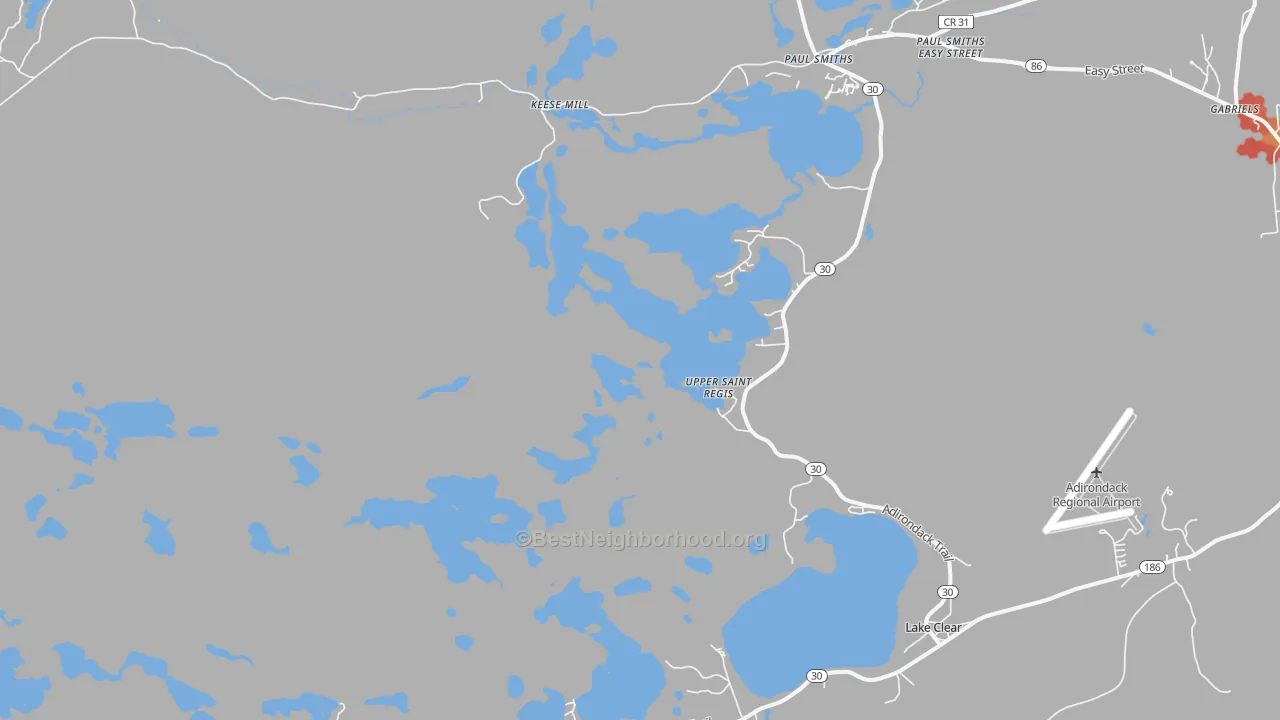Walk Grade map of Upper St. Regis, NY, walkable areas in green and car-dependent areas in red