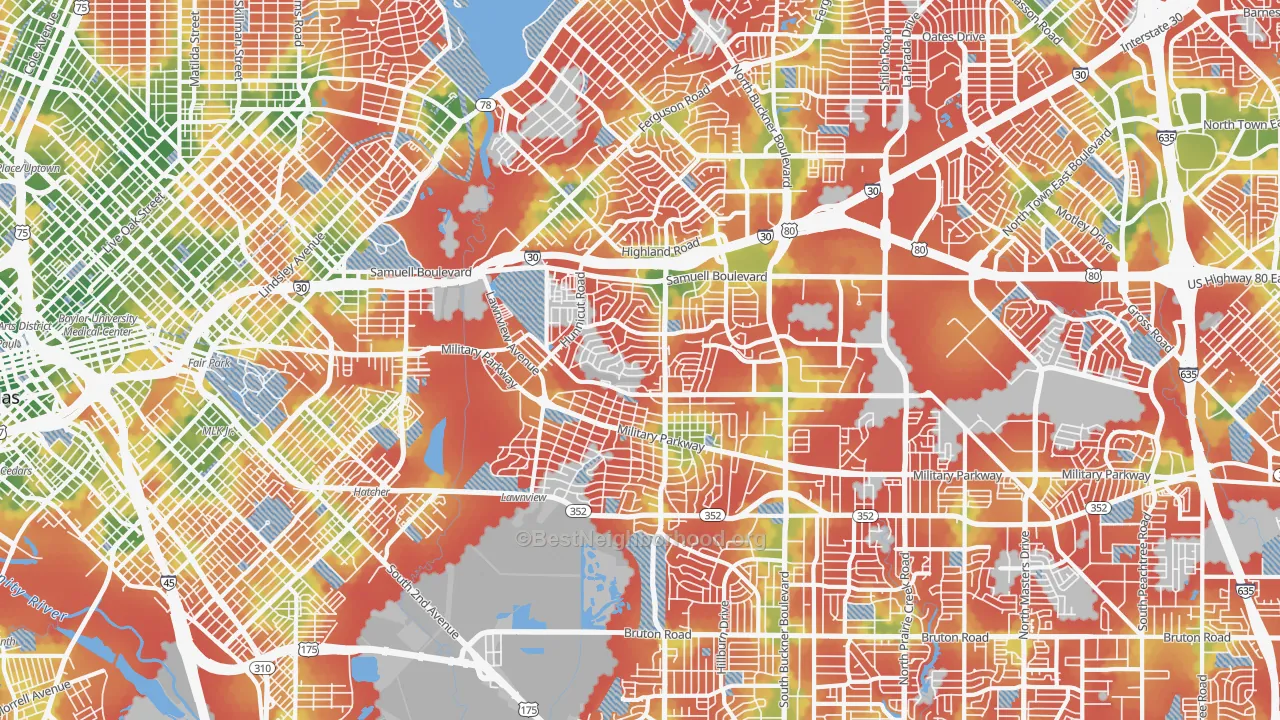 Walk Grade map of Urbandale-Parkdale, Dallas, TX, walkable areas in green and car-dependent areas in red