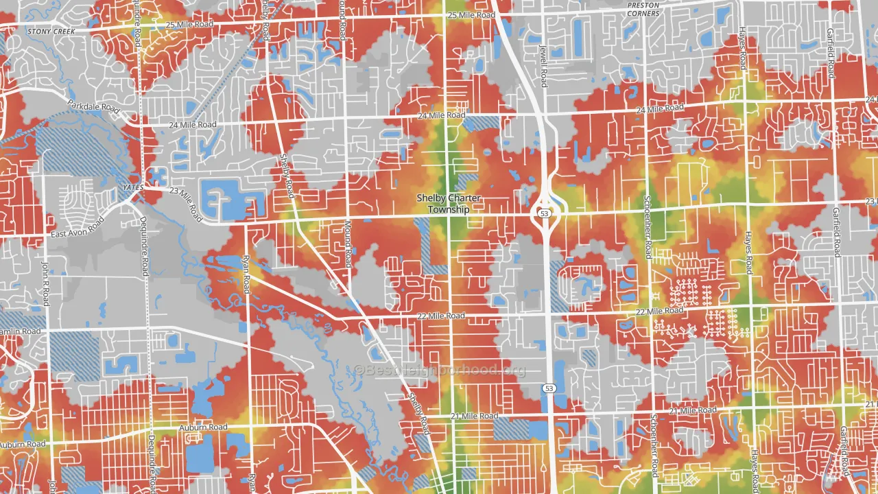 Walk Grade map of Utica, MI, walkable areas in green and car-dependent areas in red