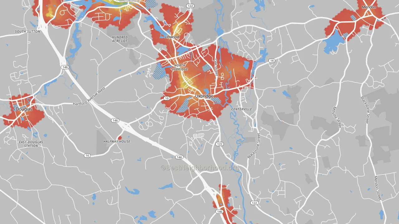 Walk Grade map of Uxbridge, MA, walkable areas in green and car-dependent areas in red